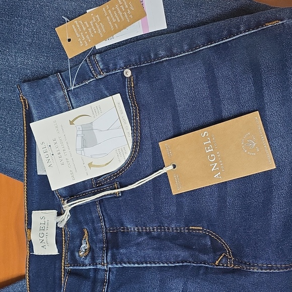 Angels Young Forever Everluxe Jeans - Picture 2 of 5